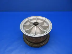 Early Cessna 310 / 310B Goodyear 6.50-10 Main Wheel Assy PN 530858M-1 (1223-190)
